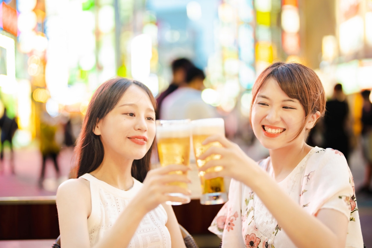 脱毛前後のアルコールはなぜダメなの？何時間あけたら問題ない？影響や対策について解説